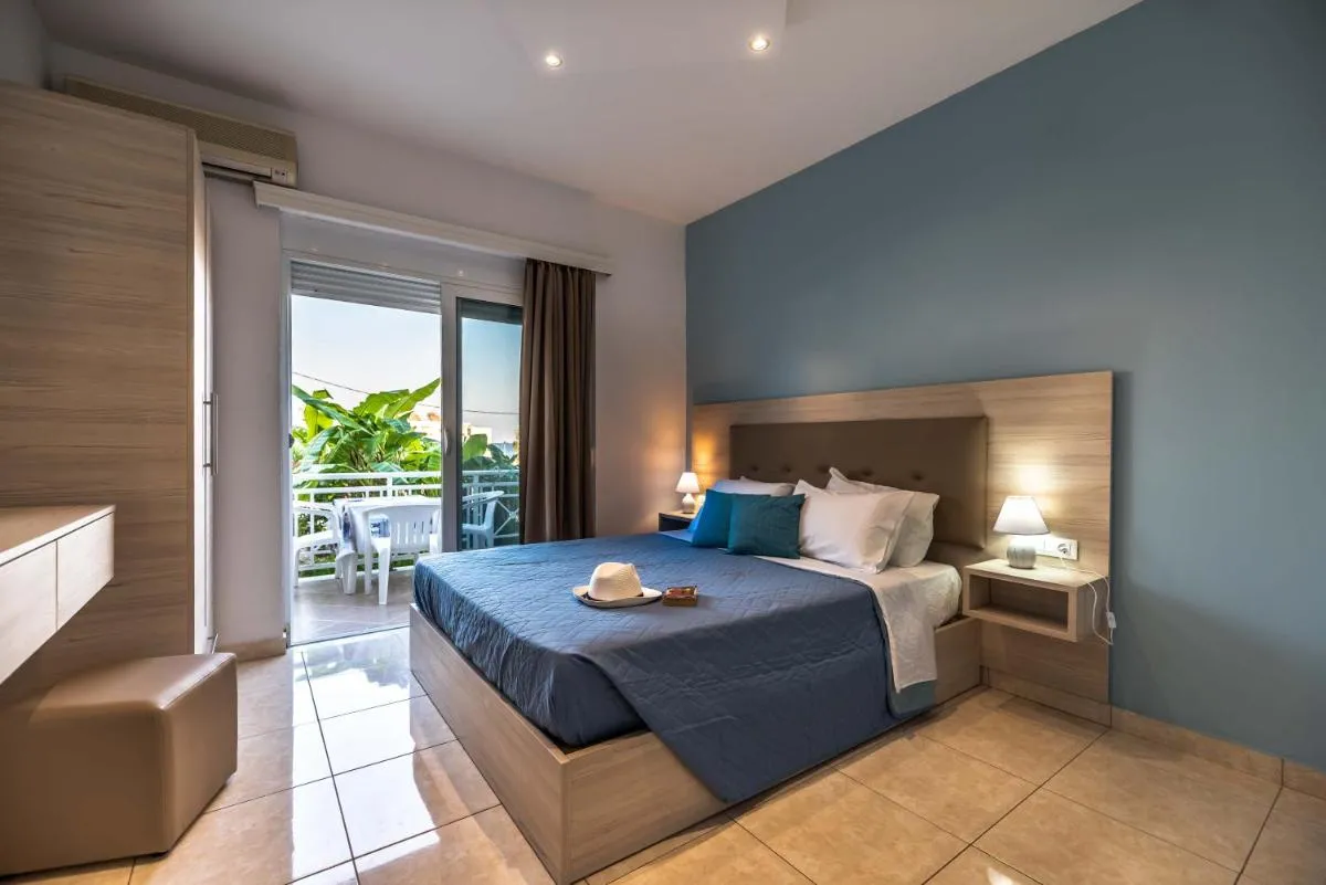 Image 1 of Stegna Bay Apartment