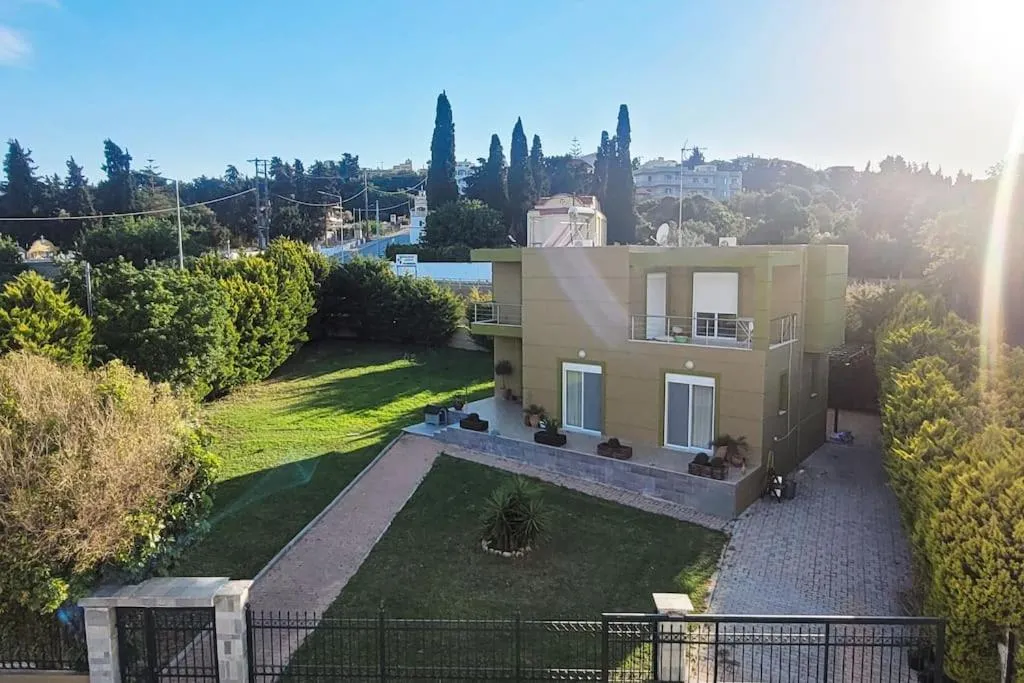Image 5 of Sunnyside Villa 2King BR Free Parking Near Beach