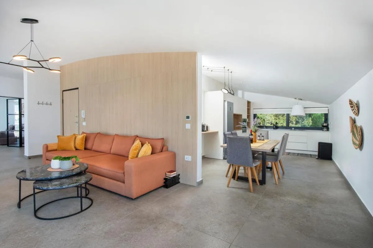 Image 4 of The Gem Loft CityApartment