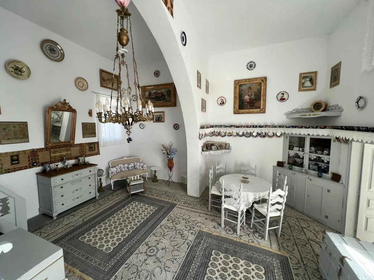 Image 3 of Traditional Villa Sofia