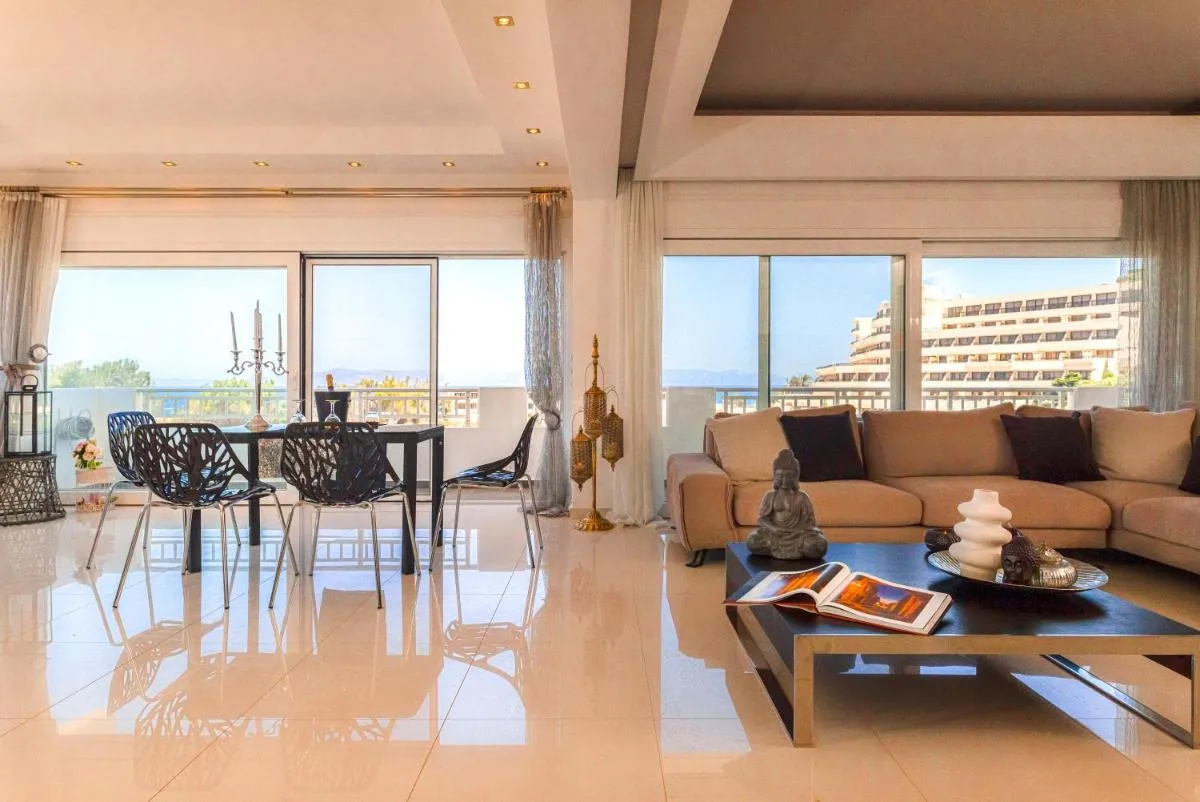Image 2 of Unique Sea & Sunset Residence