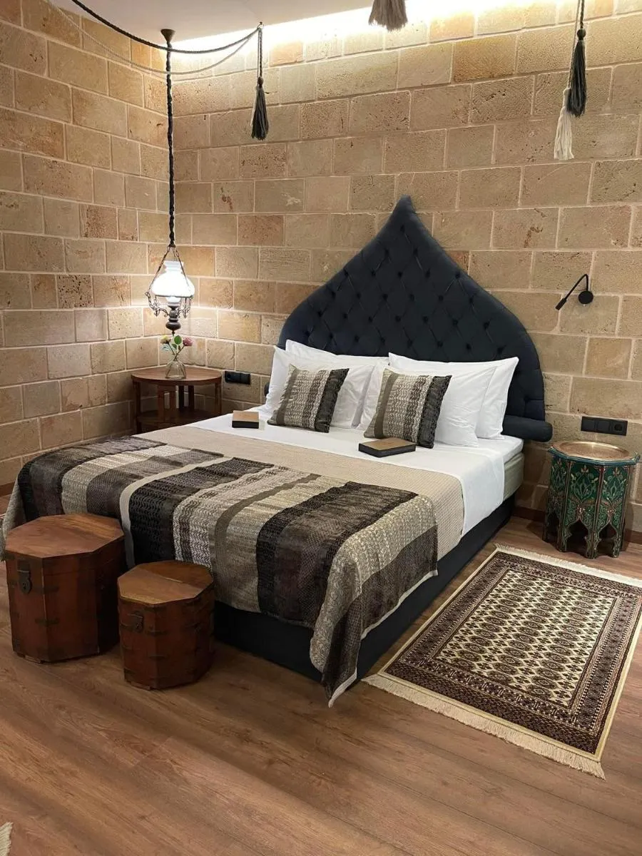 Image 3 of Utopia Luxury Suites – Old Town