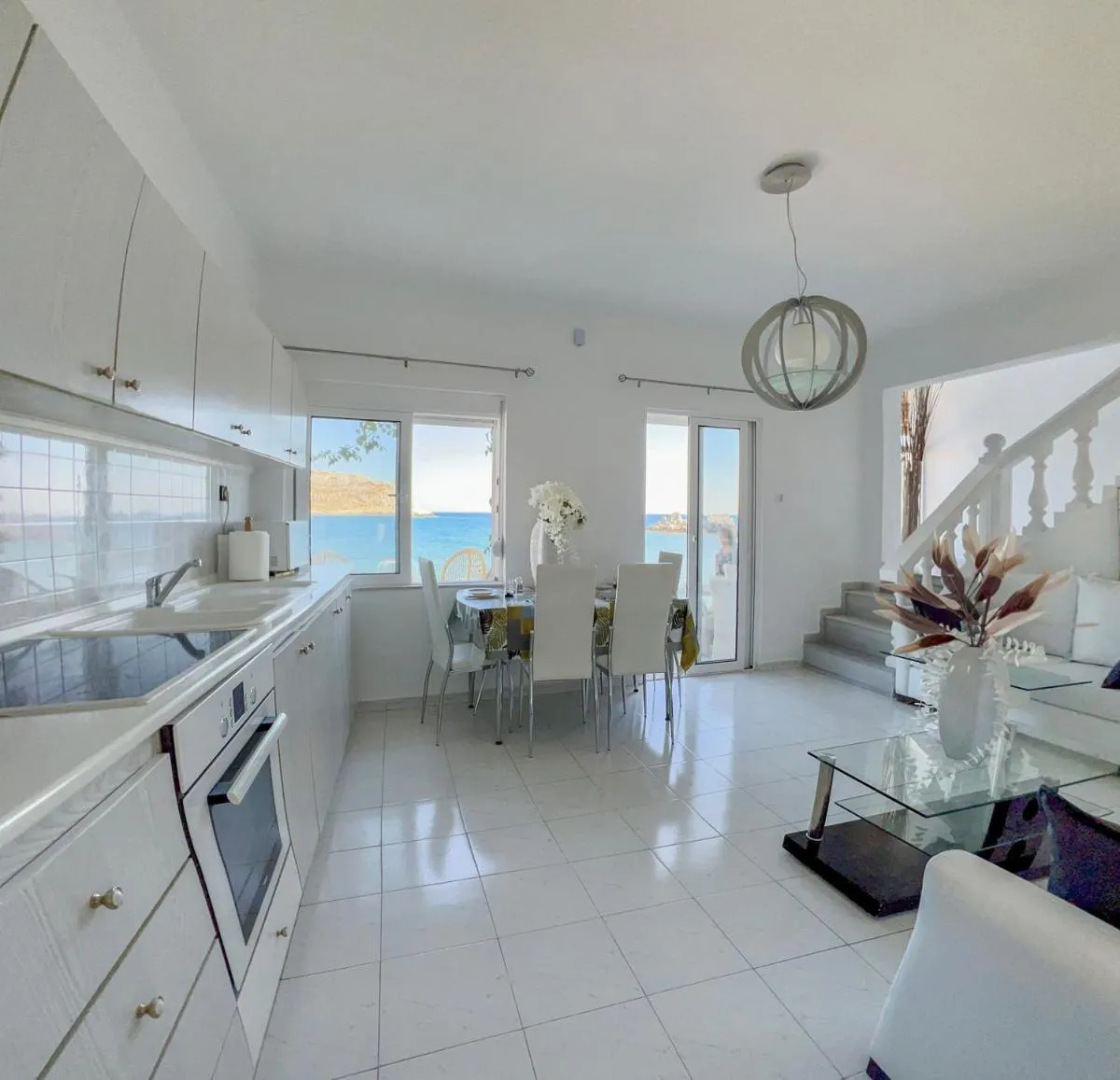 Image 3 of VILLA BLANCA
