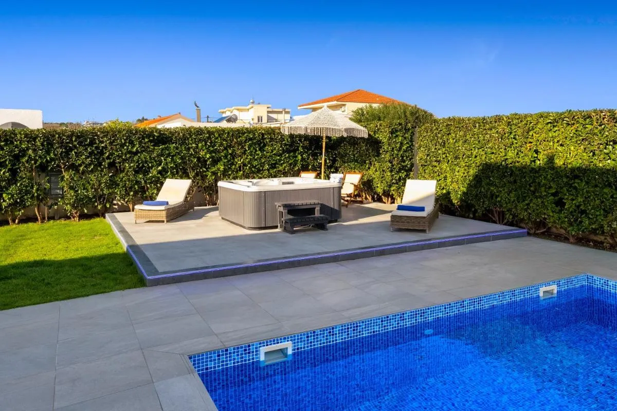 Image 2 of Villa Billys