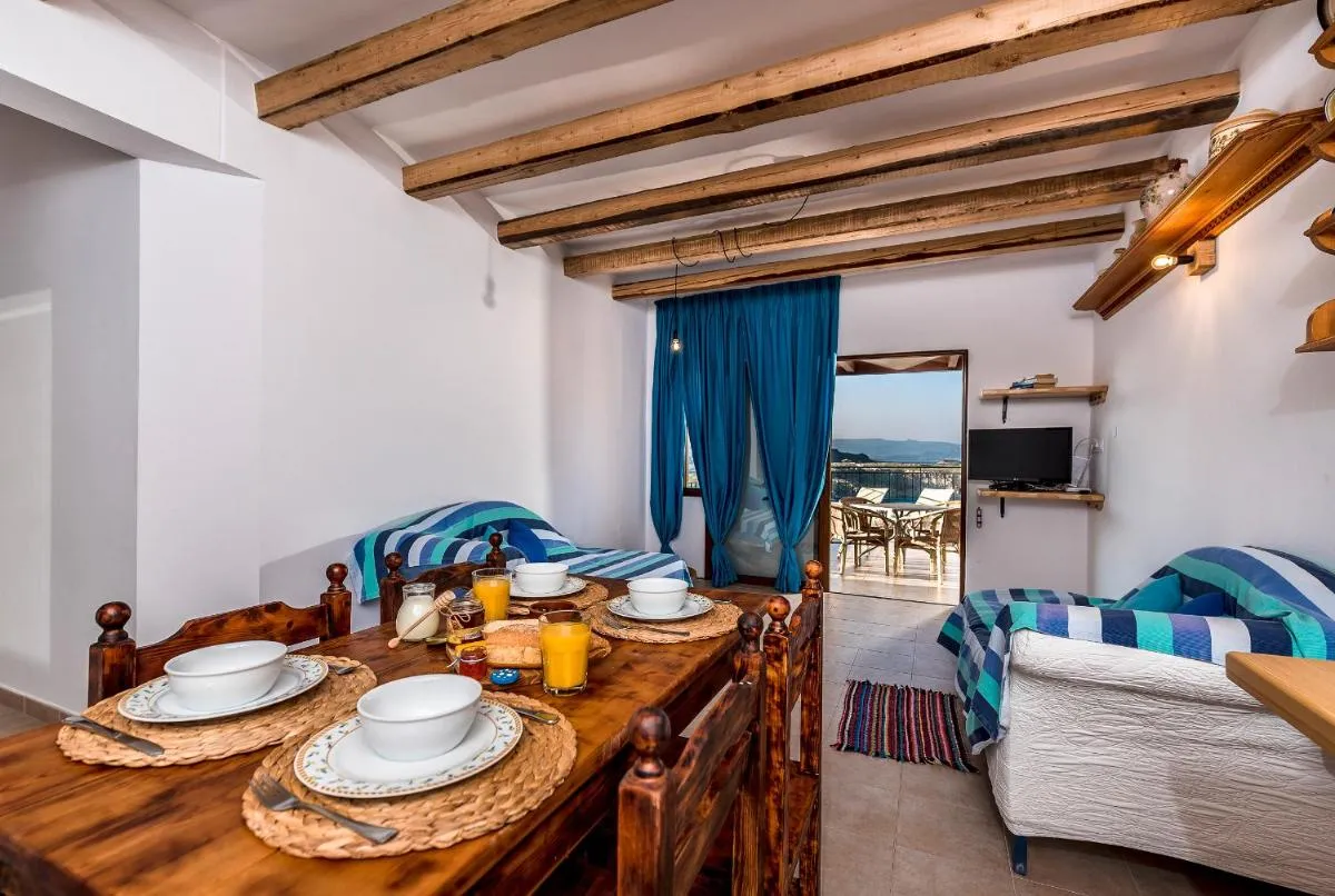 Image 1 of Villa Lindos Muse