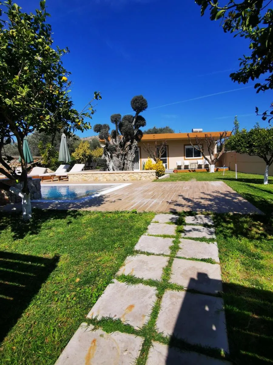 Image 6 of Villa MATA – 600m² with Private Pool and Jacuzzi