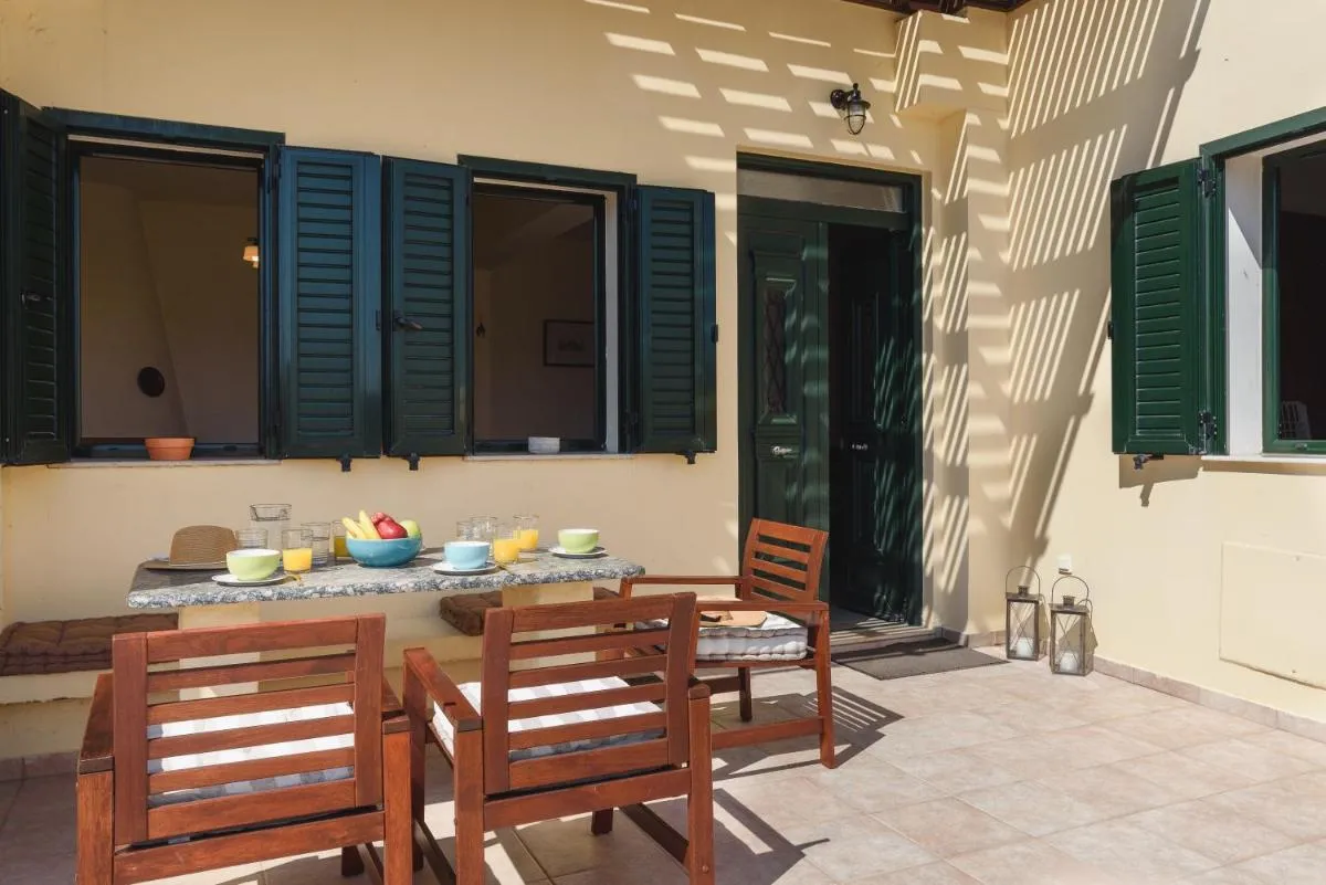 Image 3 of Villa Meitani