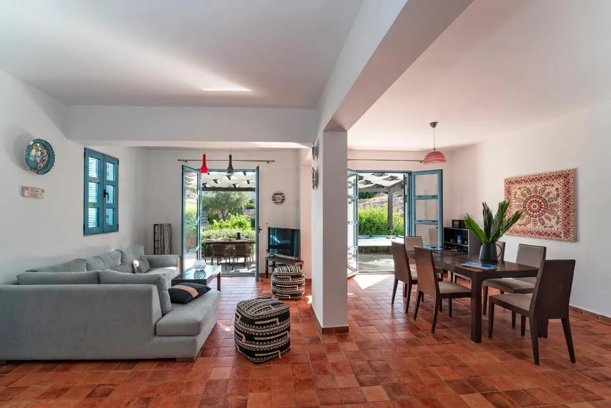 Image 4 of Villa Oceanis