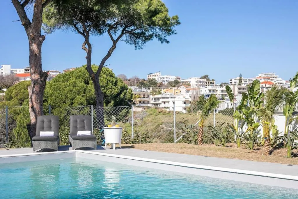 Image 2 of Villa Seranti