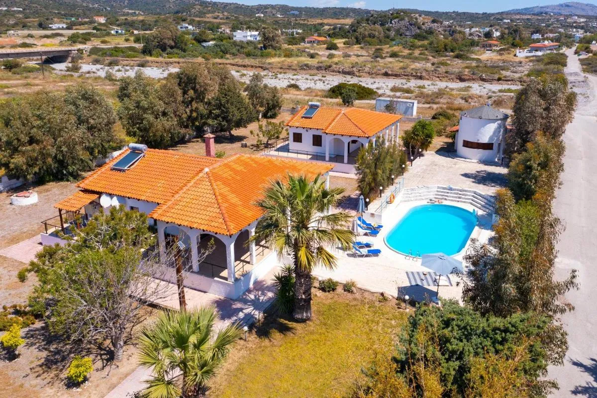 Image 5 of Villas Mina