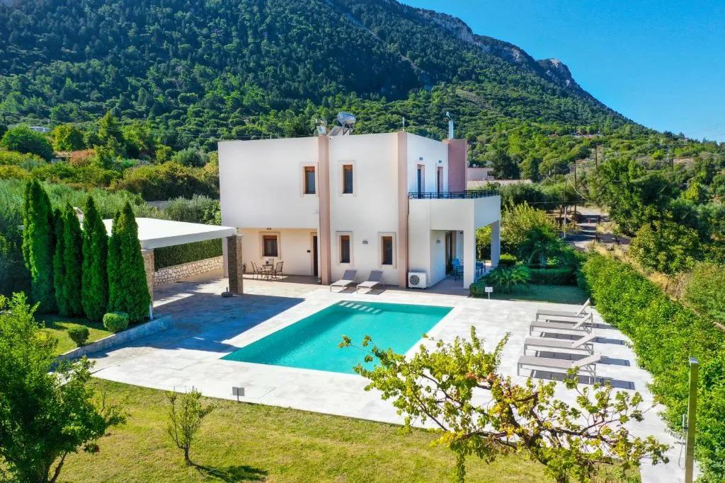 Image of Vlasis’ Eden Villa