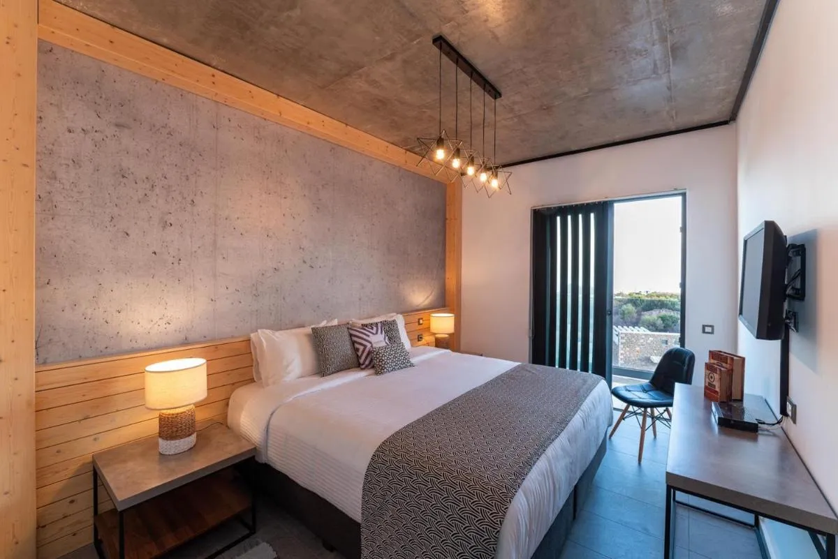 Image 6 of amara luxury villas